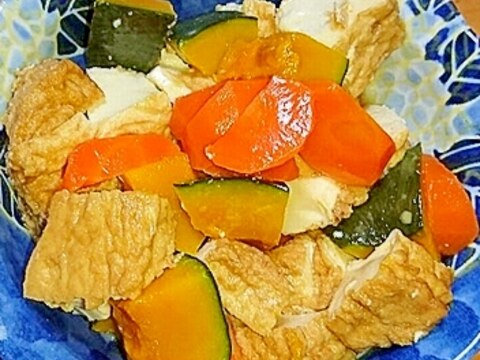 厚揚げとカボチャと人参のバター煮